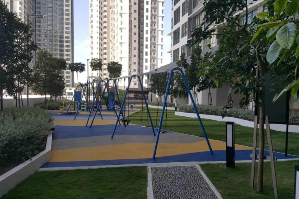 Conezion, Nice View, Beside Ioi City Mall, Opposite Hospital Serdang, Beside Uniteen And Upm, Putrajaya Dış mekan fotoğraf