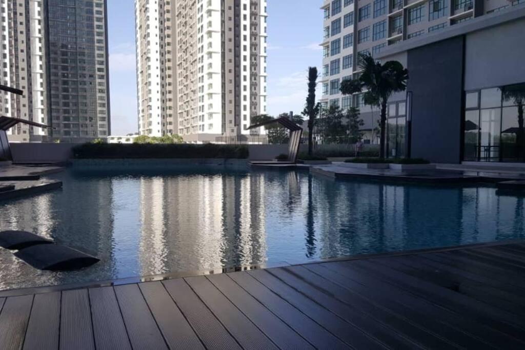 Conezion, Nice View, Beside Ioi City Mall, Opposite Hospital Serdang, Beside Uniteen And Upm, Putrajaya Dış mekan fotoğraf
